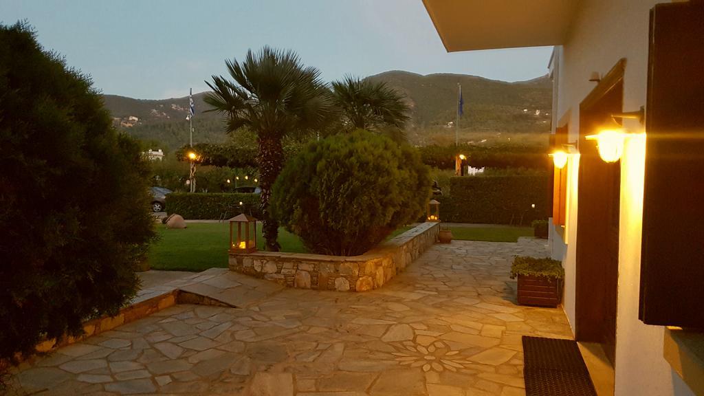 Aparthotel Melrose à Skopelos Extérieur photo