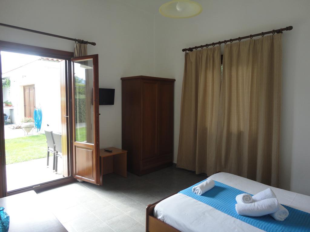 Aparthotel Melrose à Skopelos Extérieur photo